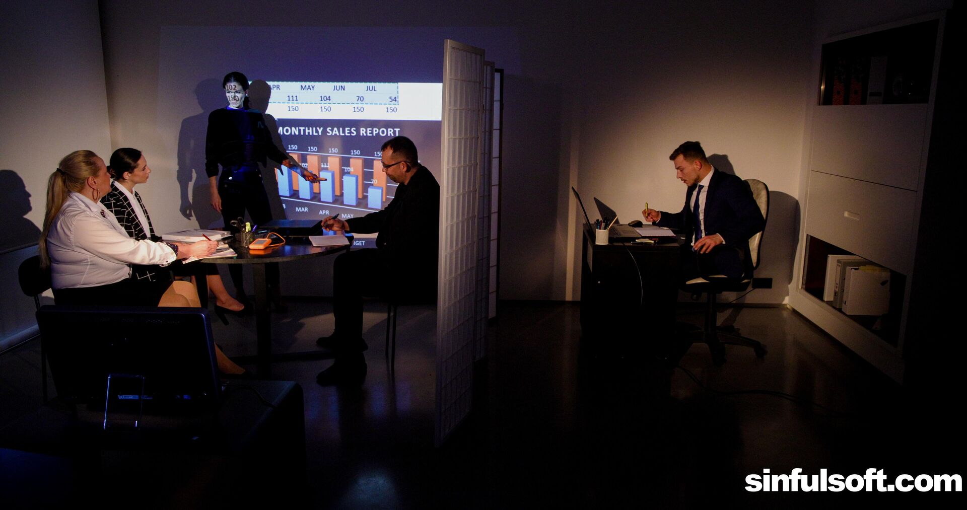 Kiss... don't Tell 1