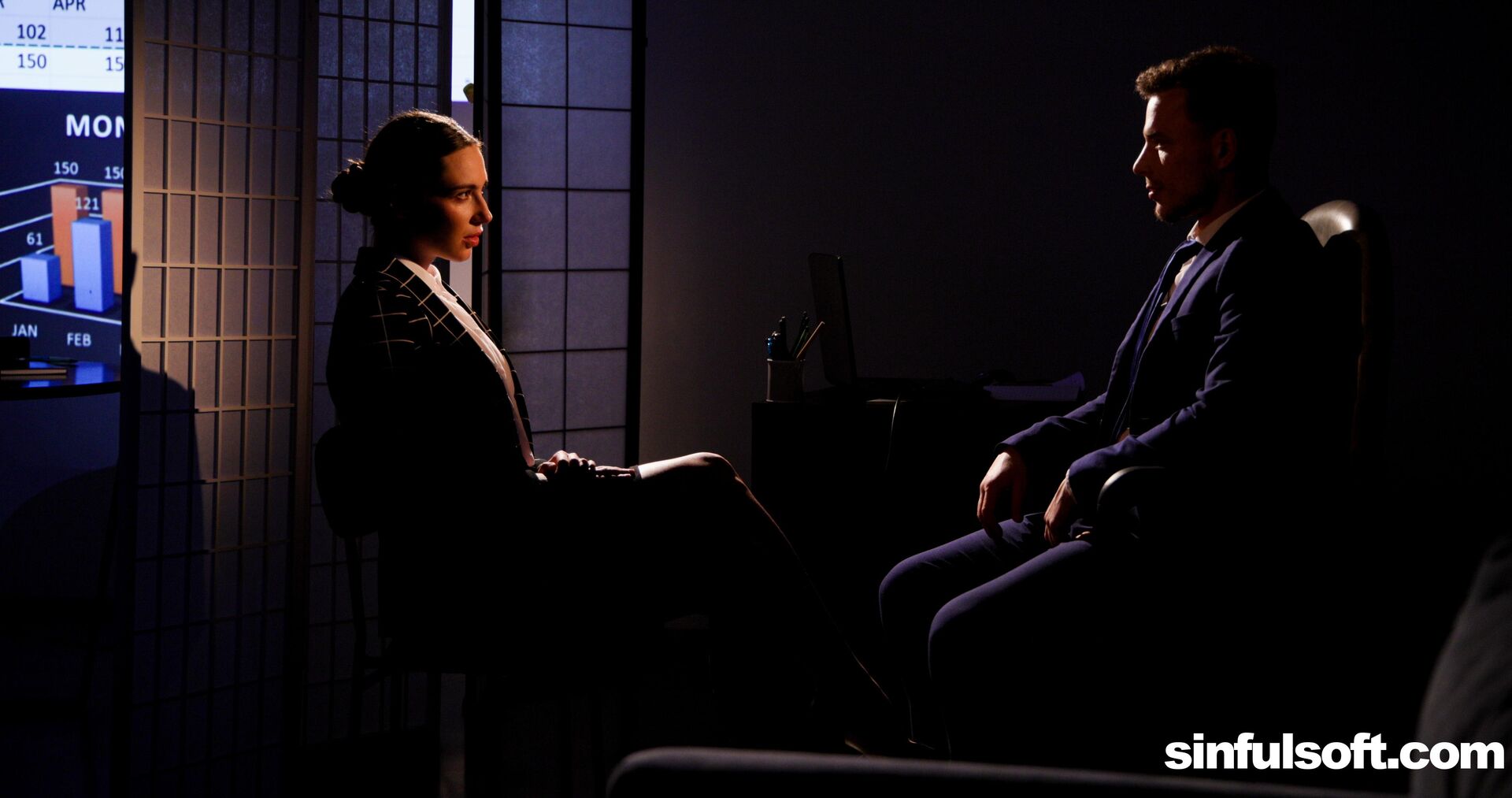 Kiss... don't Tell 1