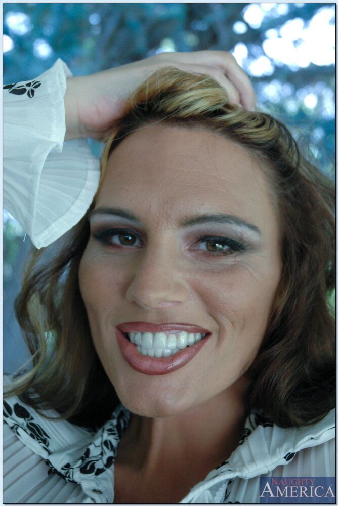 Lisa Lipps fucking in the chair with her tits