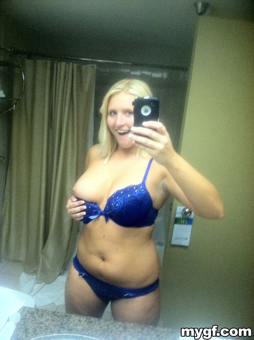 Oral screw with Savannah Parker - PORNSTARS.TUBE